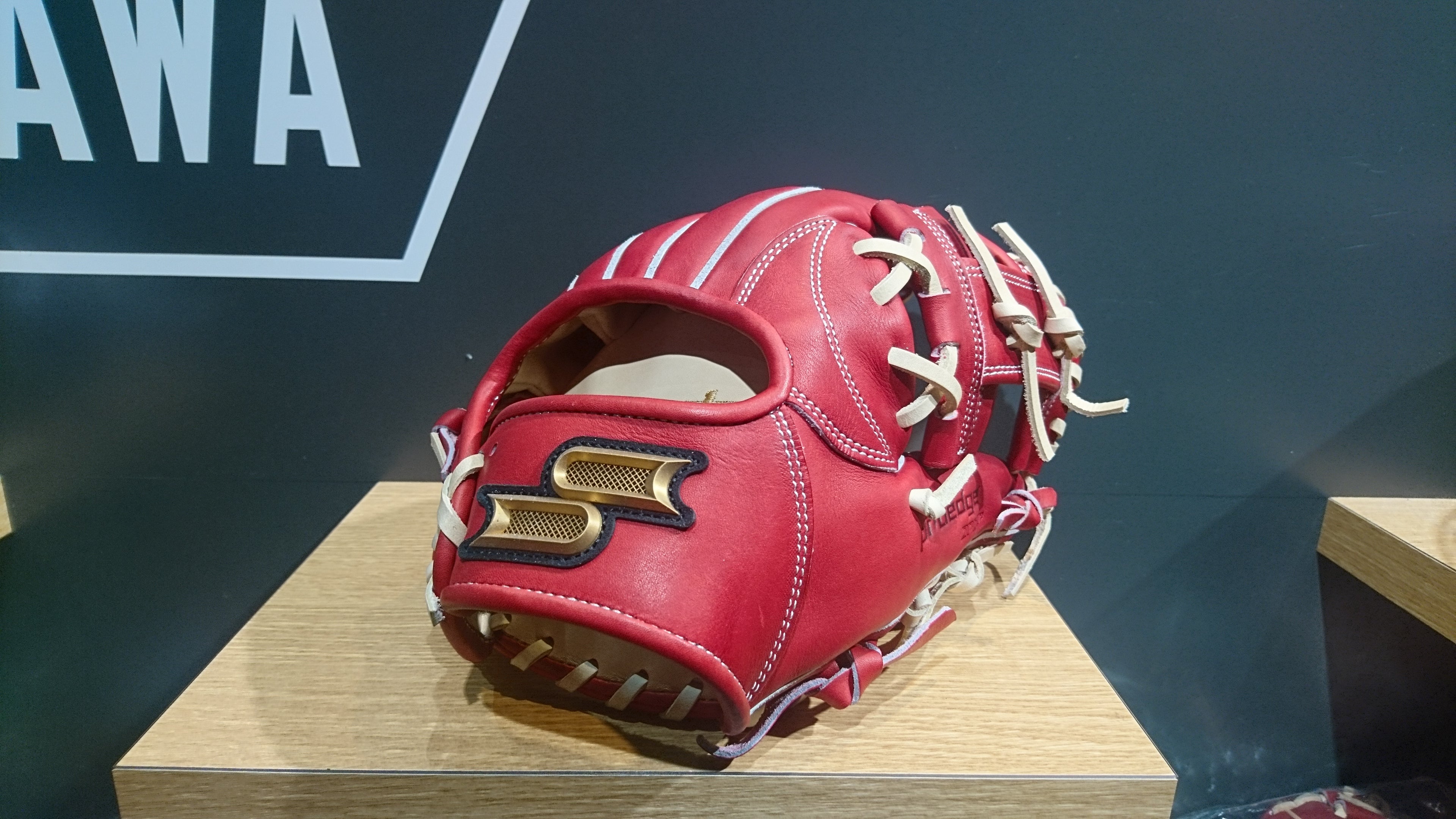 ここにしか無いプロエッジ】SSKマリオリ866型オーダーグラブを型付け