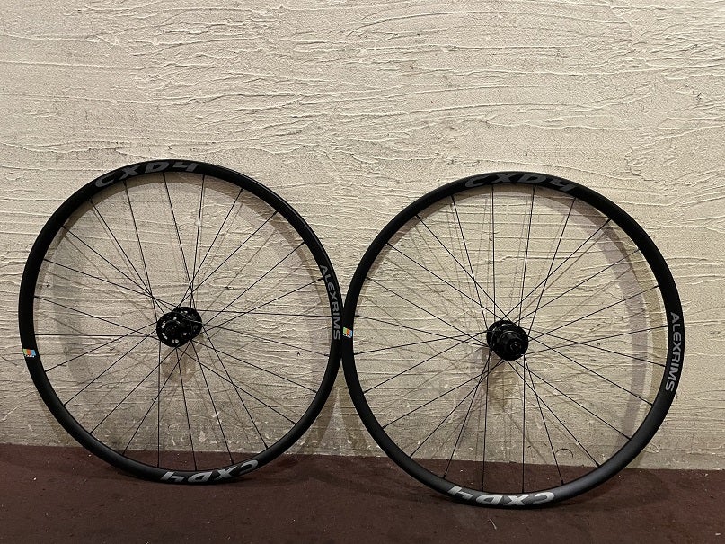 コスパに優れたCX&ロード用アルミホイールALEXRIMS CXD4入荷しました