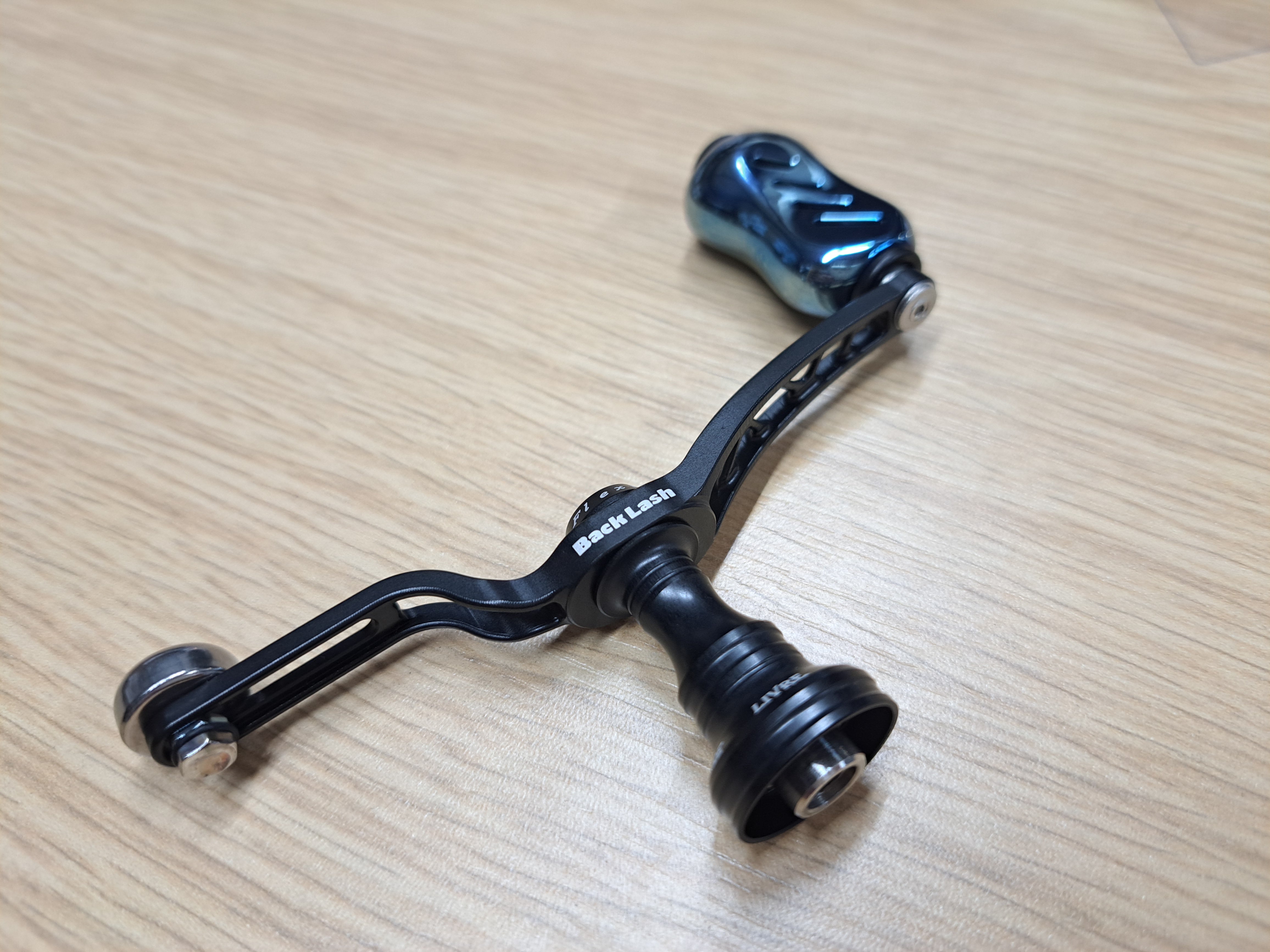 リブレ】バックラッシュ別注 – LURE&BOAT BACKLASH