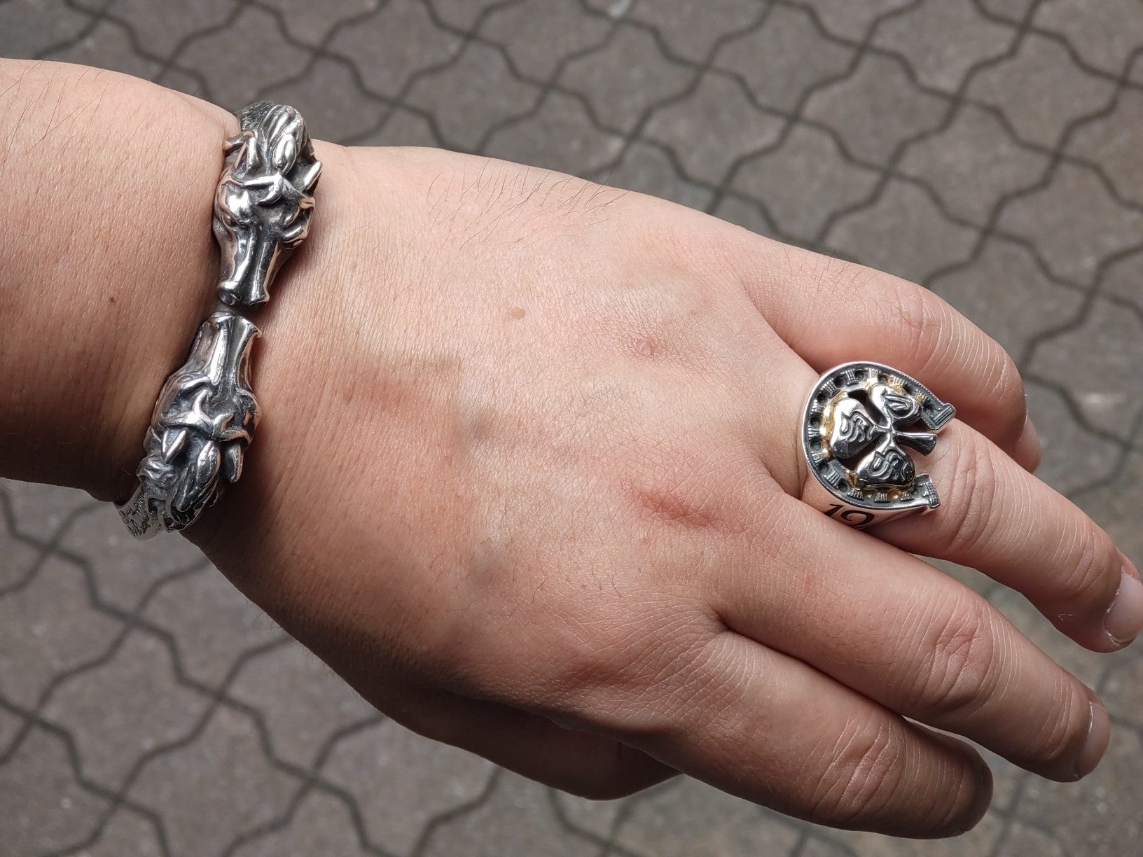 BWL / Mark Mahoney x Bill Wall Horseshoe Ring | BILL WALL LEATHER UENO