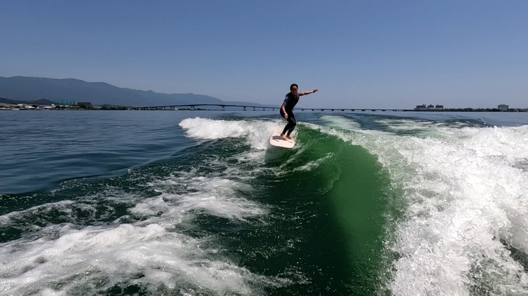 初ボートサーフィンをロングボードで୧| ͡ᵔ ﹏ ͡ᵔ |୨at琵琶湖#2031