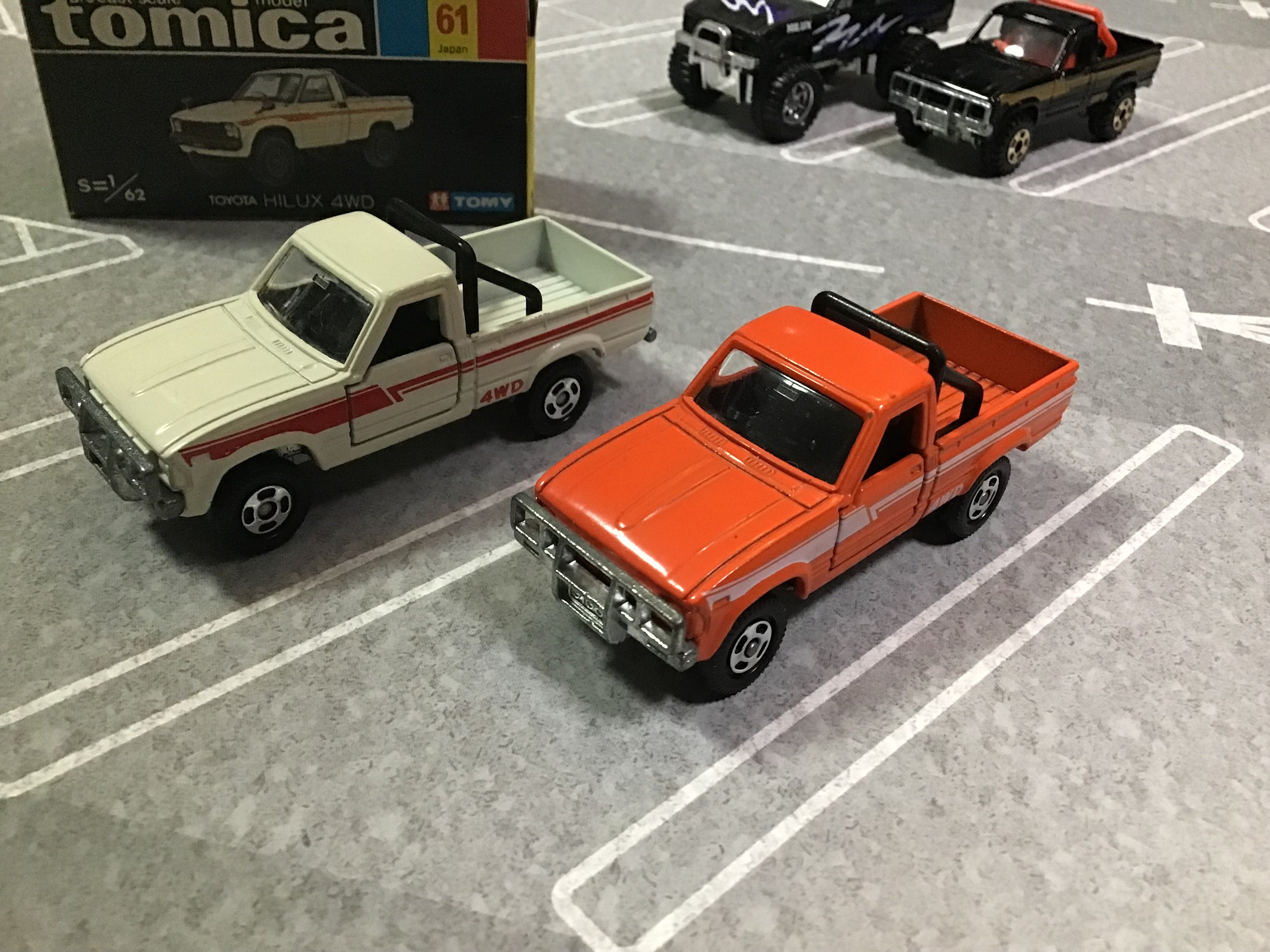 黒箱トミカNo.61-3日本製 トヨタハイラックス4WD | やなしゃんのトミカ