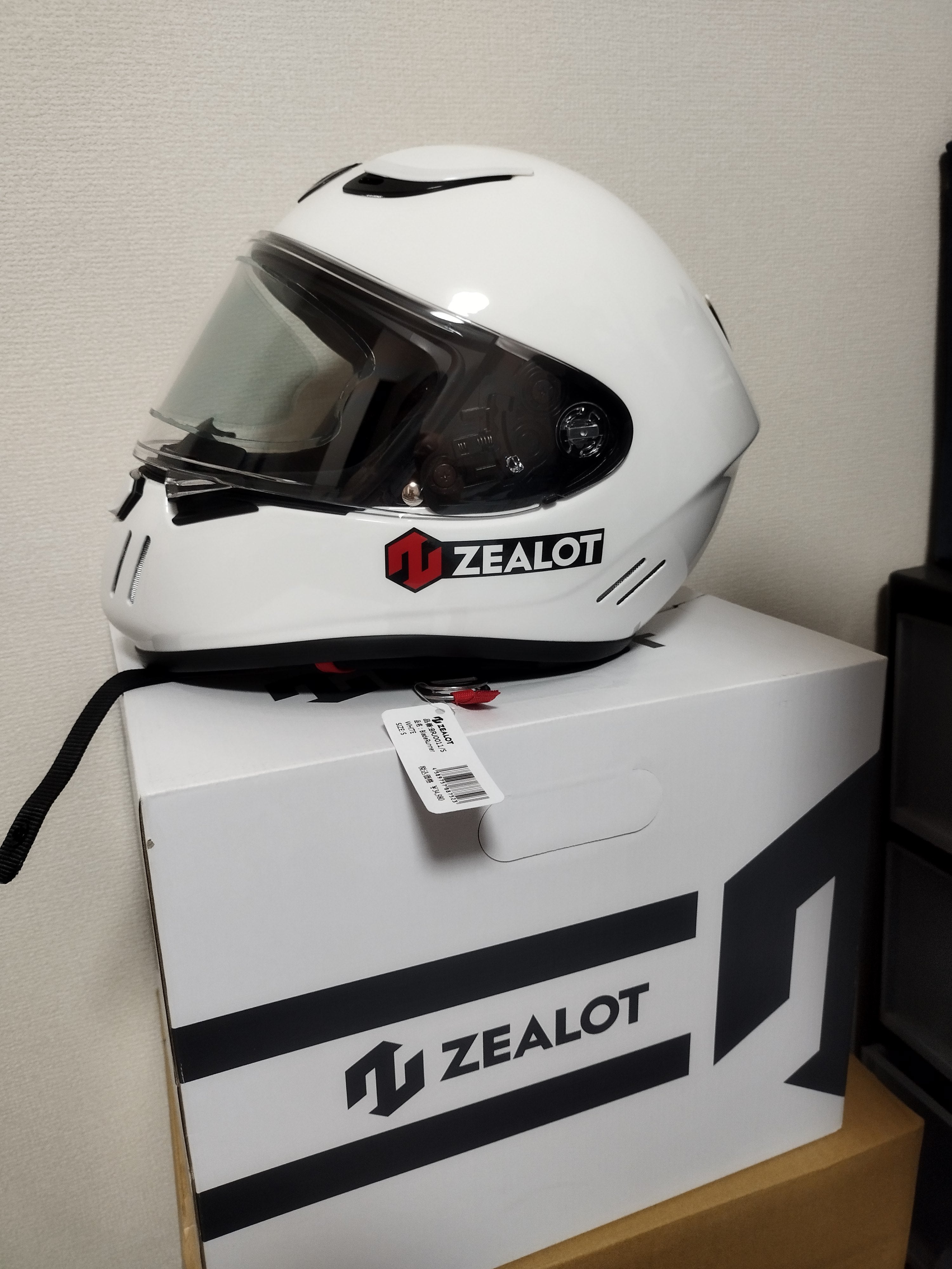 ZEALOT BladeRunner 購入（ヘルメット | バイクよりもヘルメット好き？