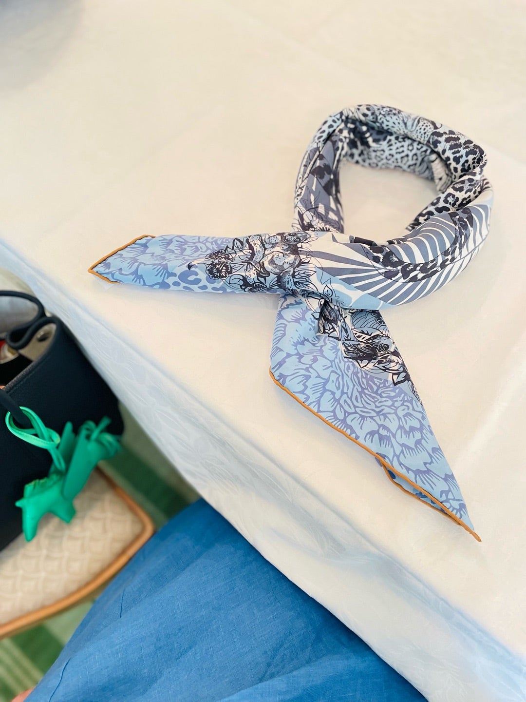 エルメス カレ70 ジャングルラブ 巻き方たくさん♪ | ゆきこ：1、2、3、4