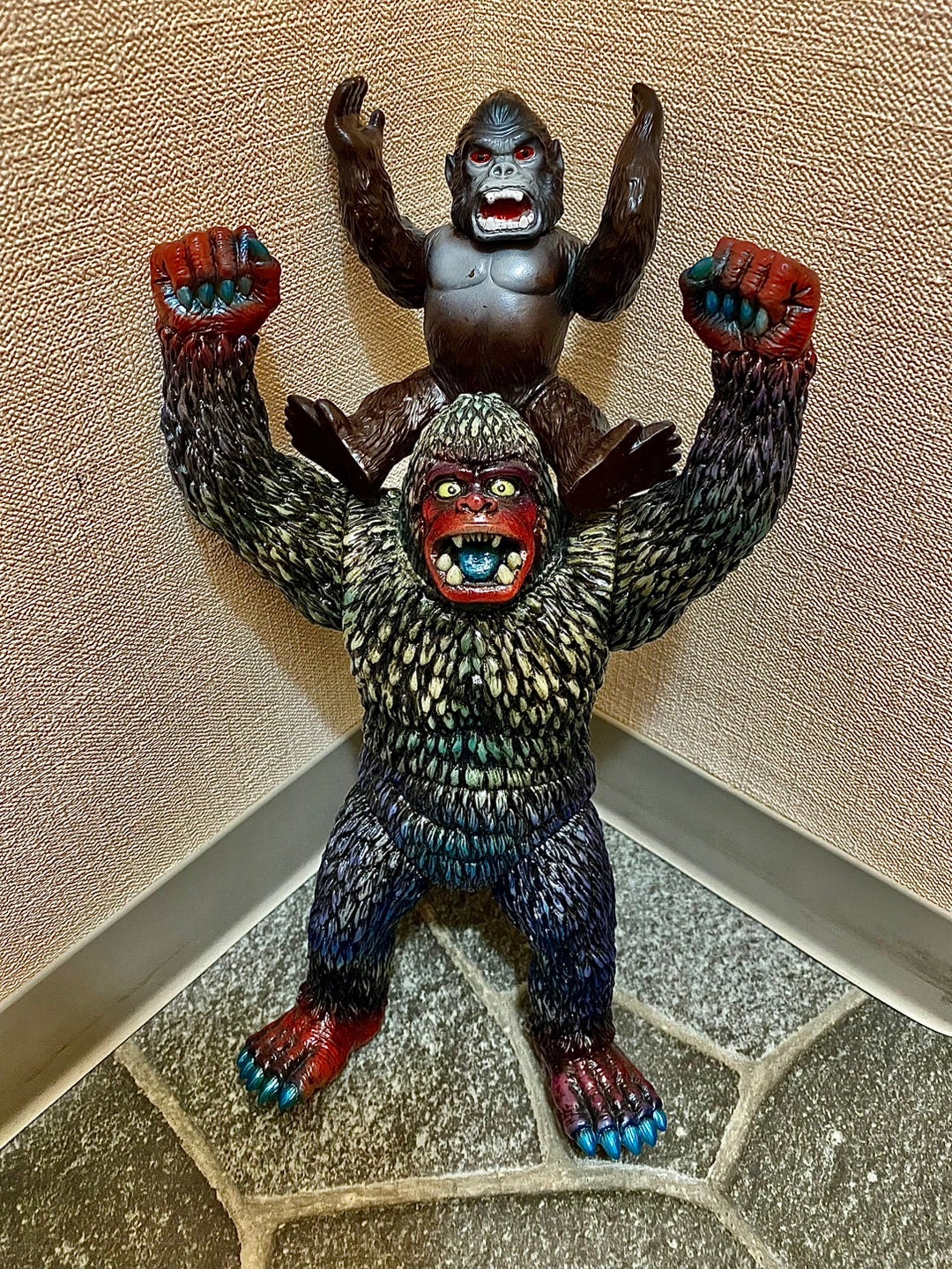 ゴリラ獣好きなら、きっと好きになるアートストーム製 楳図かずお版