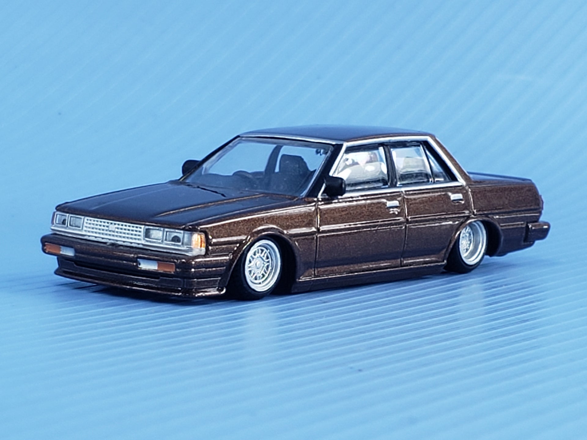 トヨタ クレスタ 1987 年式 ⑦ (GX71) | ミニカーときどきミニカー