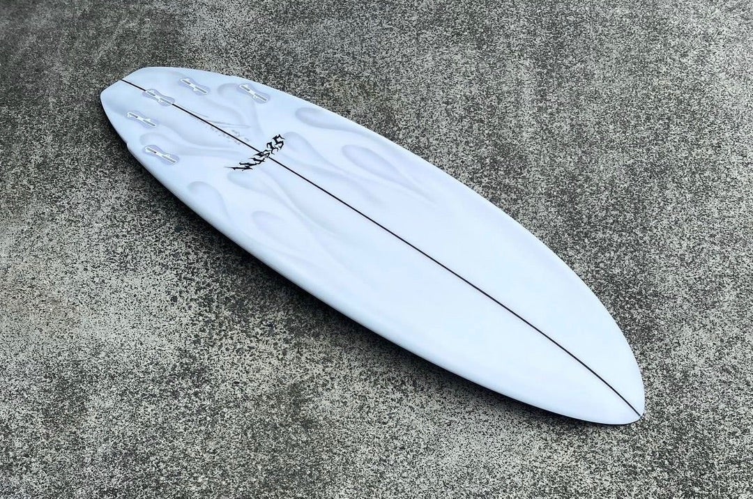 予想を超えたシステムニューモデル、Snub Mongrel初テストクリップ