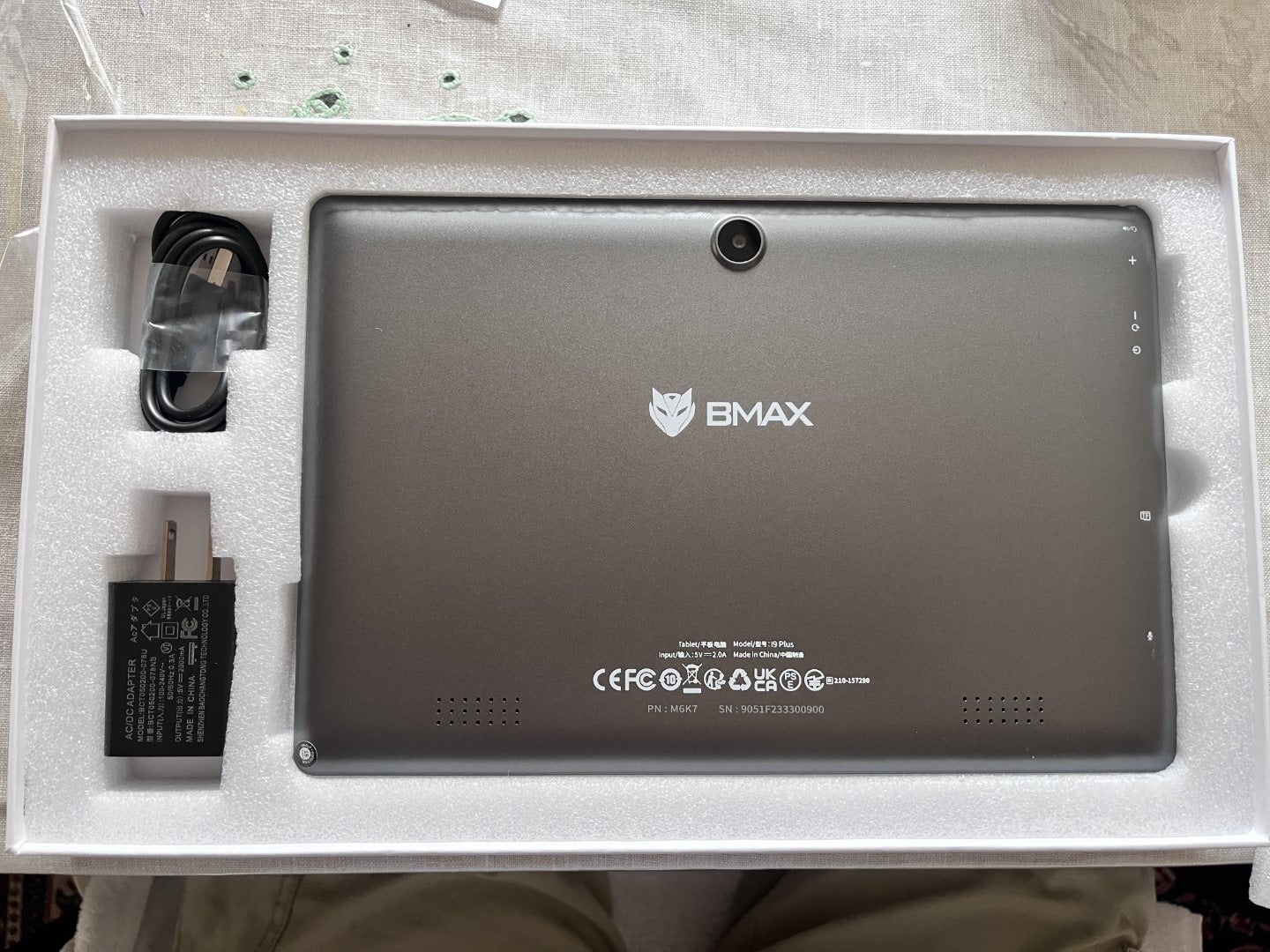 合理的な安さで使いやすい BMAX I9Plus① | 携帯を19台使い倒した