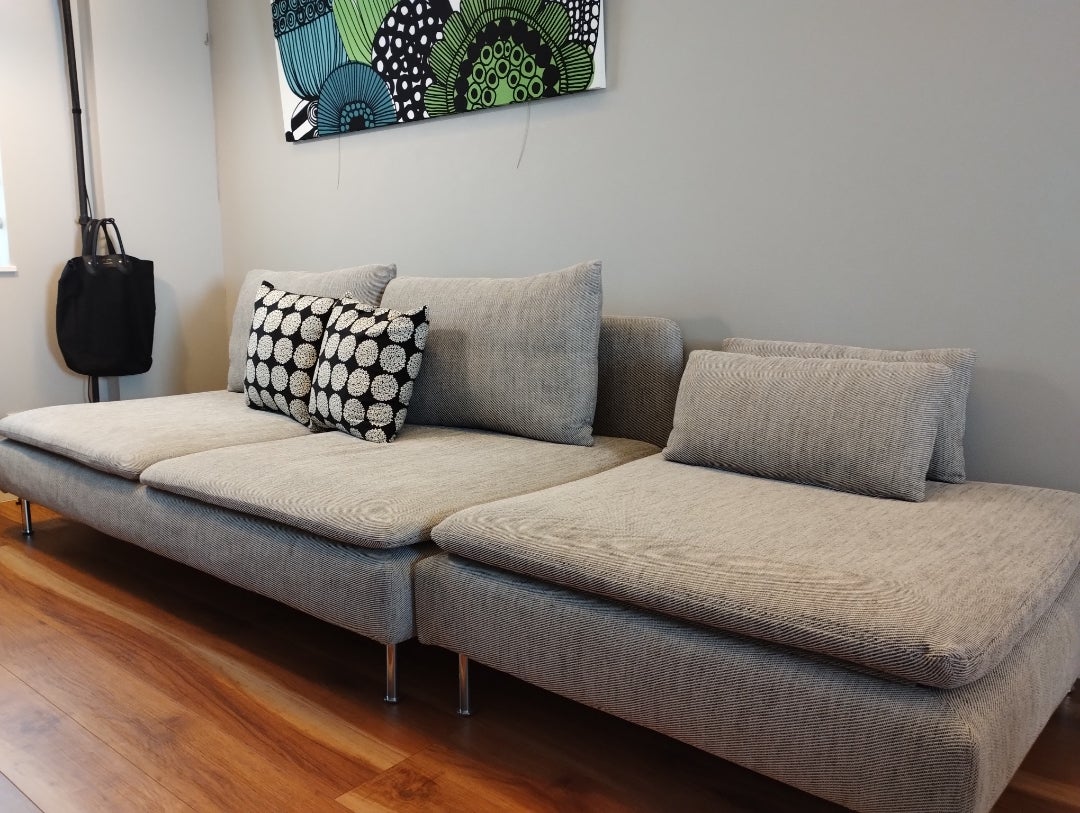 ショックその2…お気に入りのソファがーーーーー！！！からの