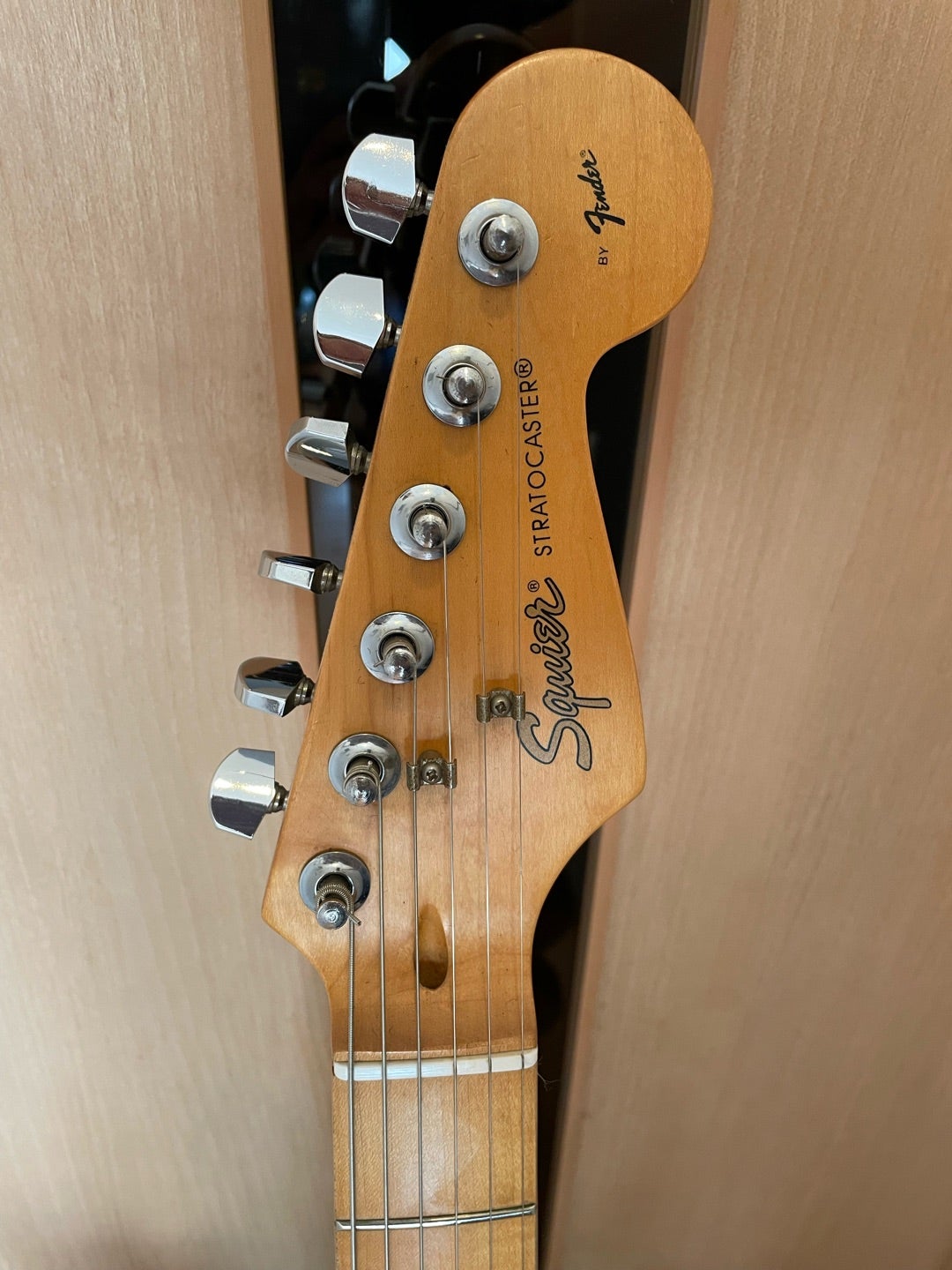 スクワイヤー ストラト のネック | チェロの響き〜アマチュアチェロ