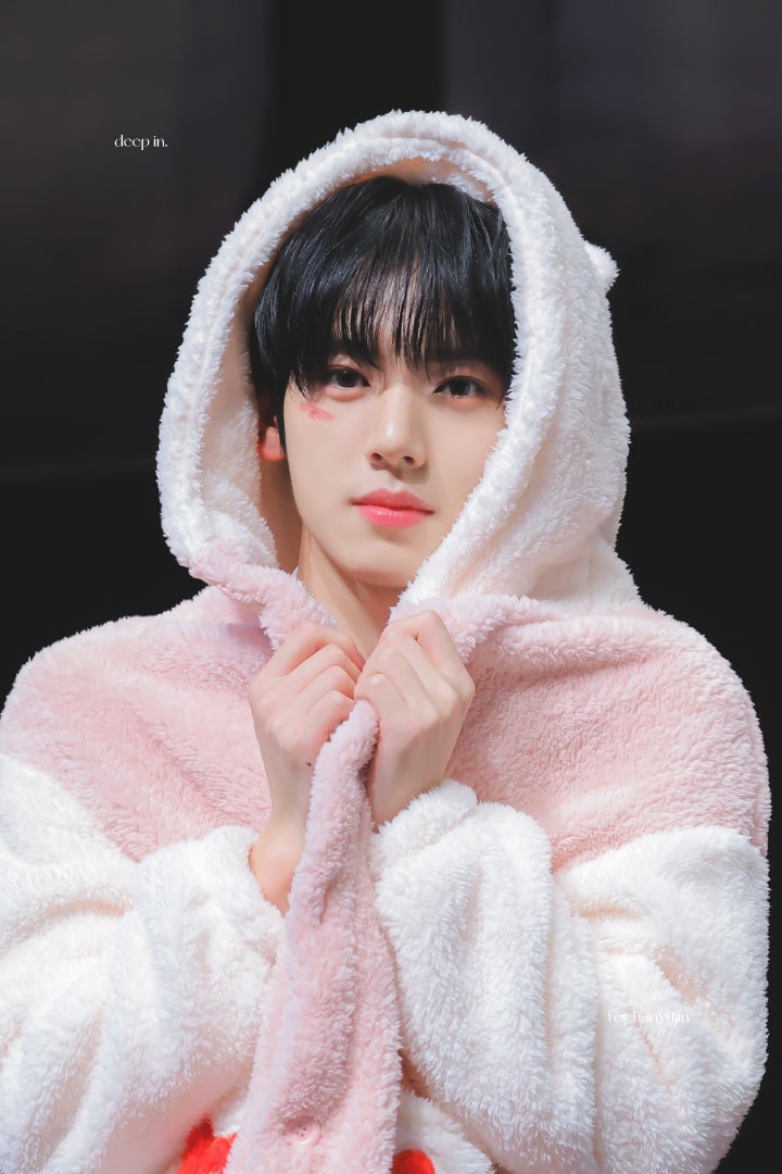 ZEROBASEONE ハンユジン サイン会高画質画像 | みいのブログ