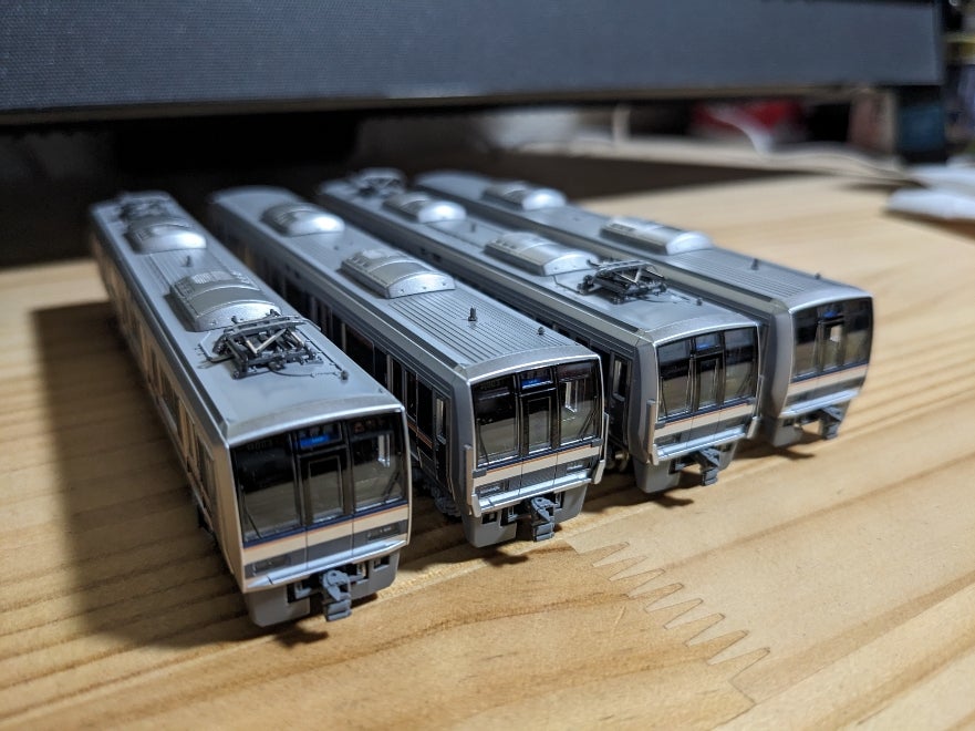 207系1000番台 転落防止幌付 | The Days of Treasure