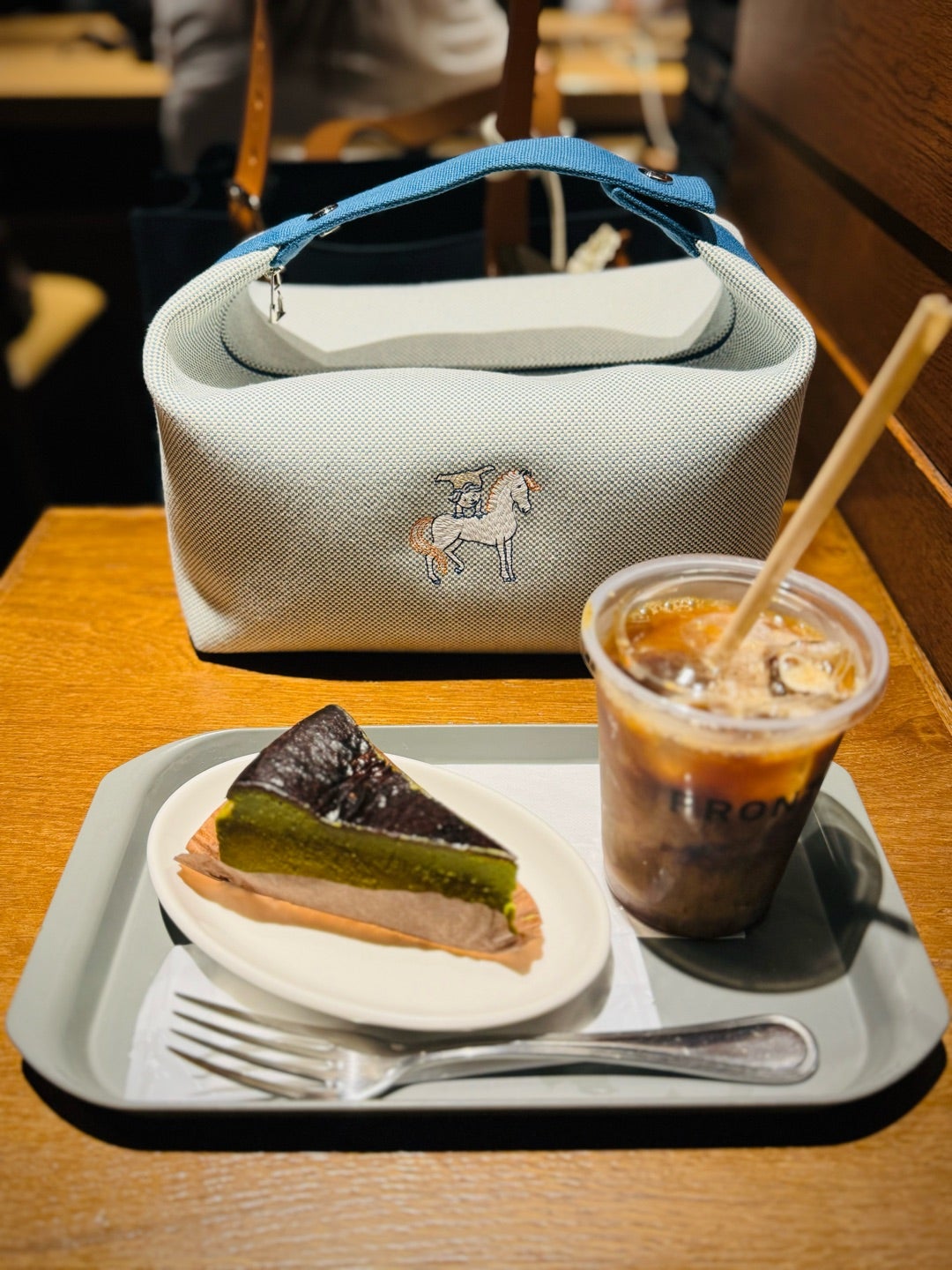 好みのエルメス ブリッドアブラックに出会って夏支度 カブリオル