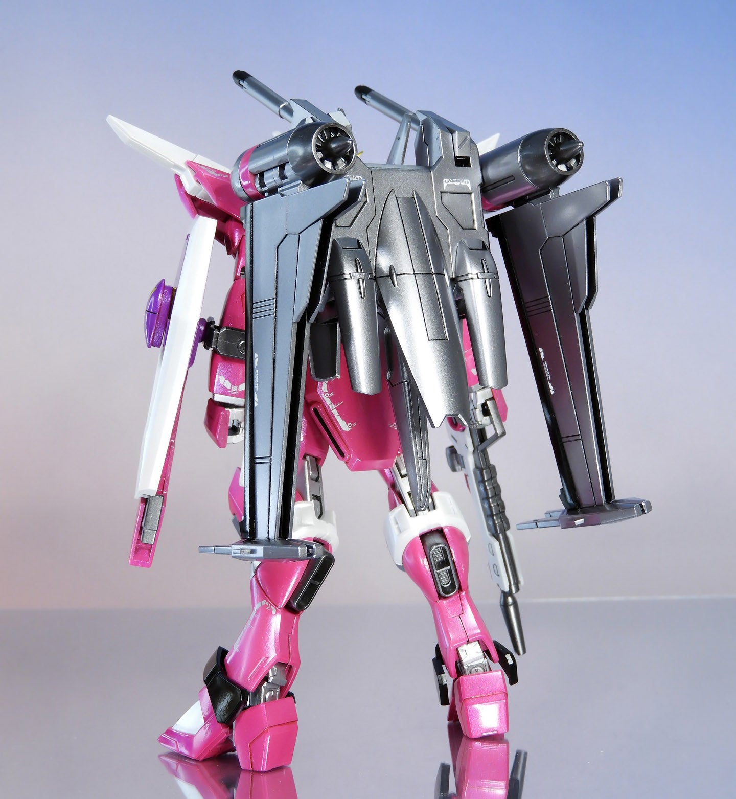 HG インフィニットジャスティスガンダム弐式 チタニウムフィニッシュ