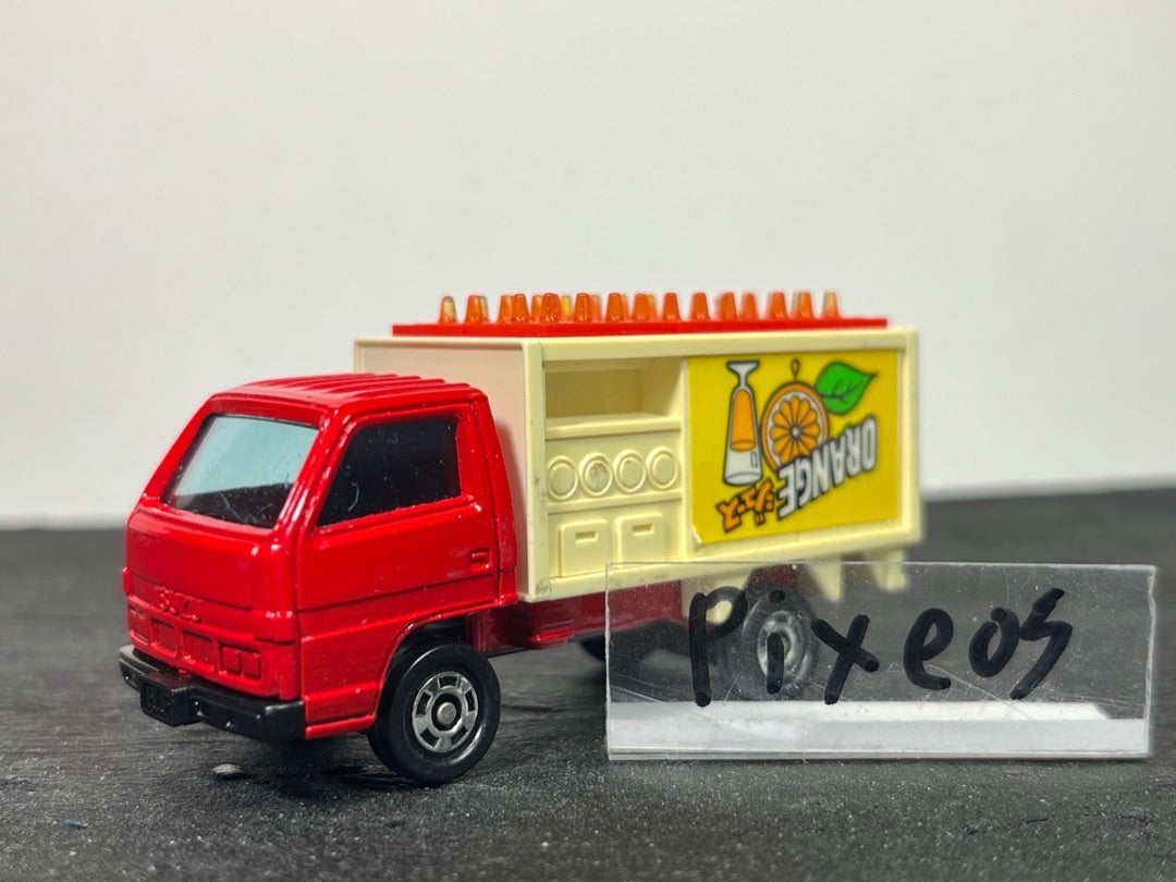 トミカ112-1 いすゞ エルフ ボトルカー | 朝比奈武弘のトミカ収集録