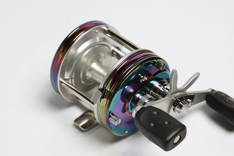 アブガルシア アンバサダー 5500 C プロロケット CSTM レインボーが