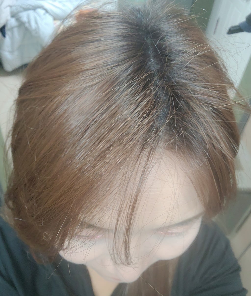 ピンクエイジ セミ手植えフルウィッグ) レイヤードCカールハグパーマ