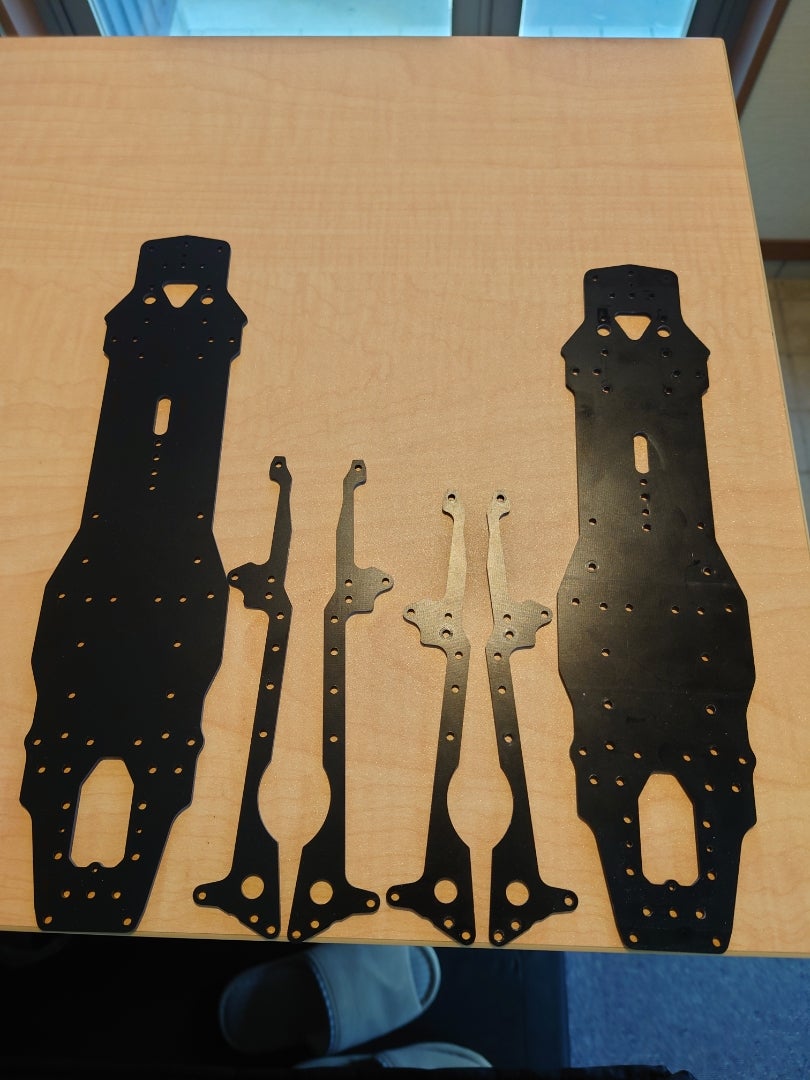 次のシャーシはSAKURA D5lite | tad-rcのブログ