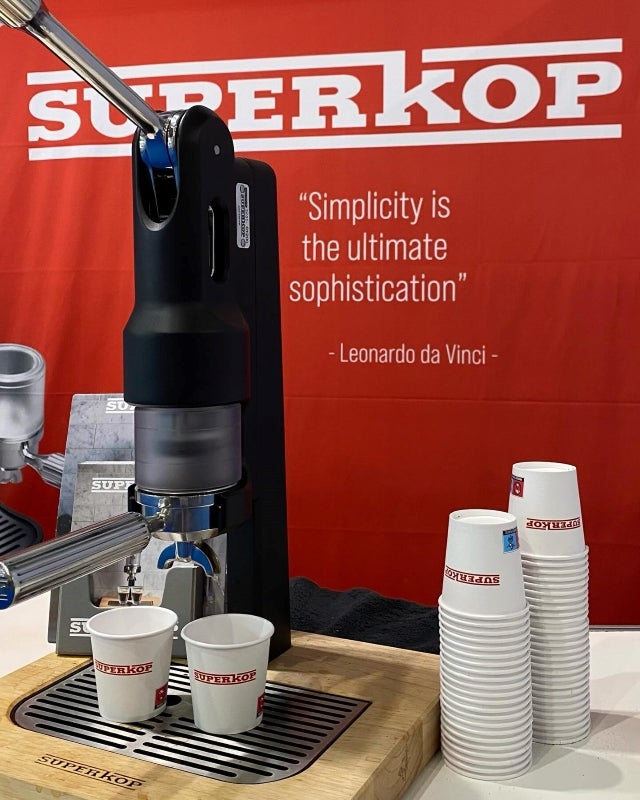 SUPERKOP】オランダ発！注目のマニュアルタイプ エスプレッソマシン