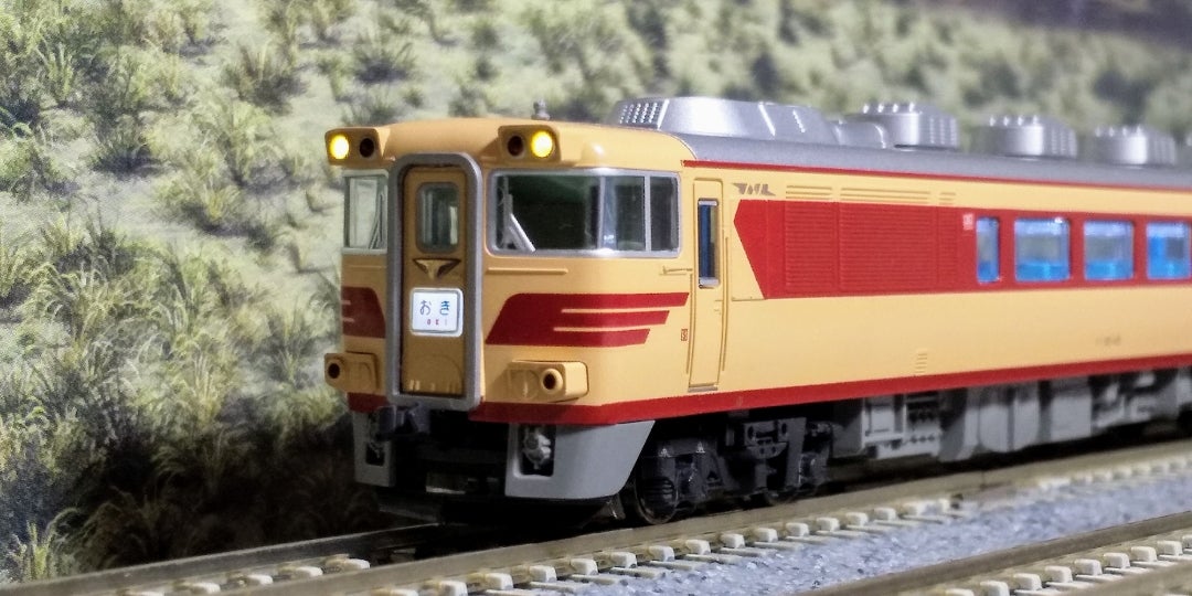 KATO キハ181系 7両セット 入線‼️ (品番10-836) | oketa-mokeiのブログ