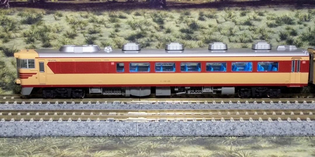 KATO キハ181系 7両セット 入線‼️ (品番10-836) | oketa-mokeiのブログ