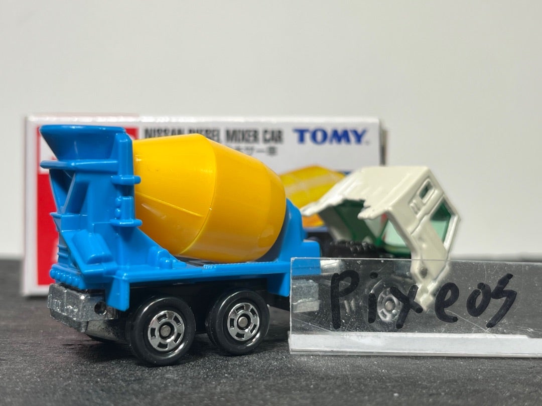 トミカ53-2 日産ディーゼル ミキサー車 | 朝比奈武弘のトミカ収集録