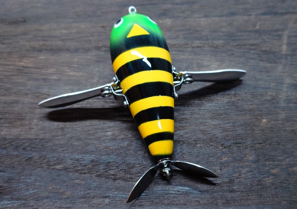 年始に入荷予定 ヤマトクローラー 新色＋α ご予約承り♪ | 四国中央市