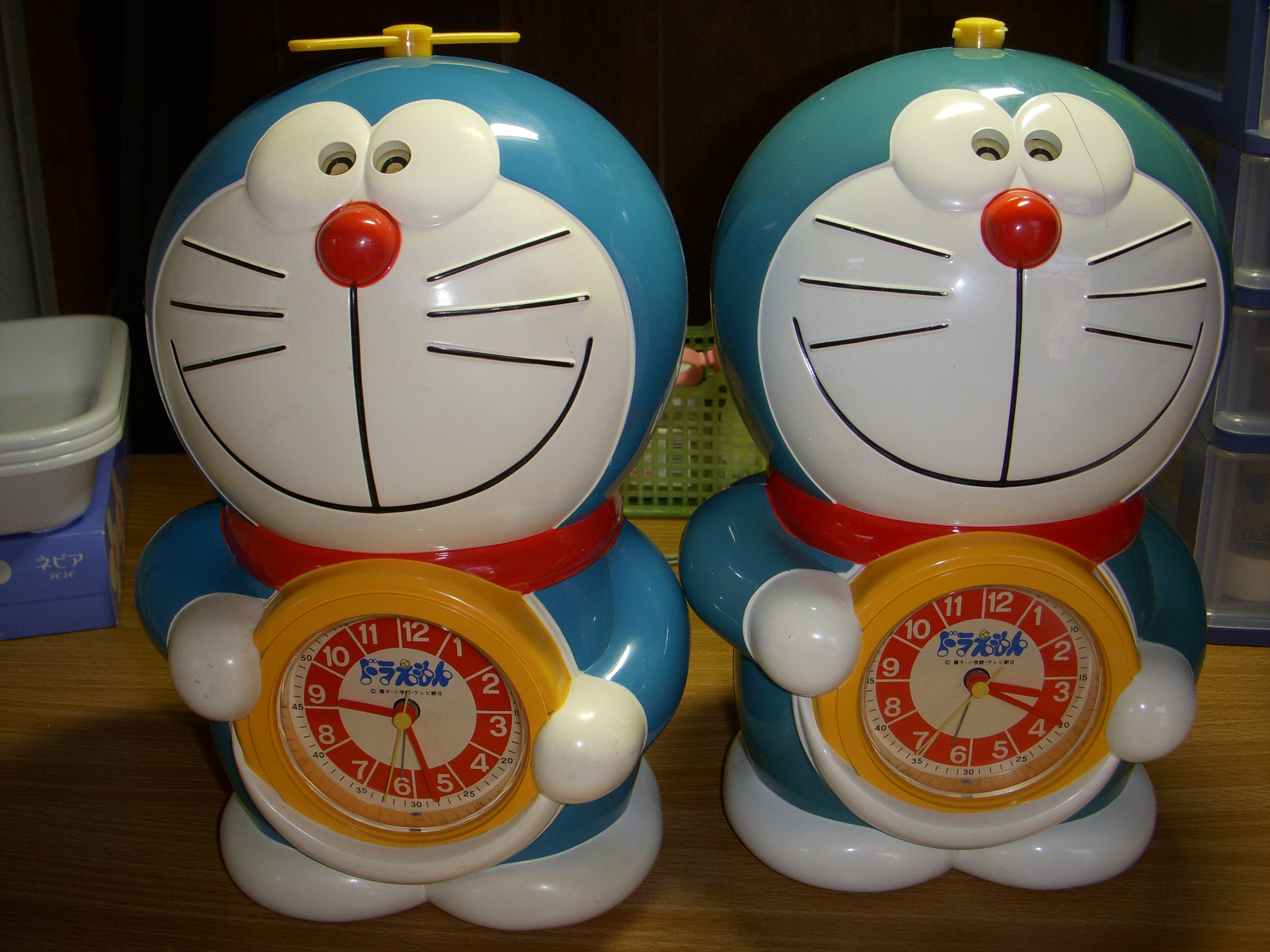 ドラえもん 目覚まし時計の修理 | AW11が大好きな初老おじさん