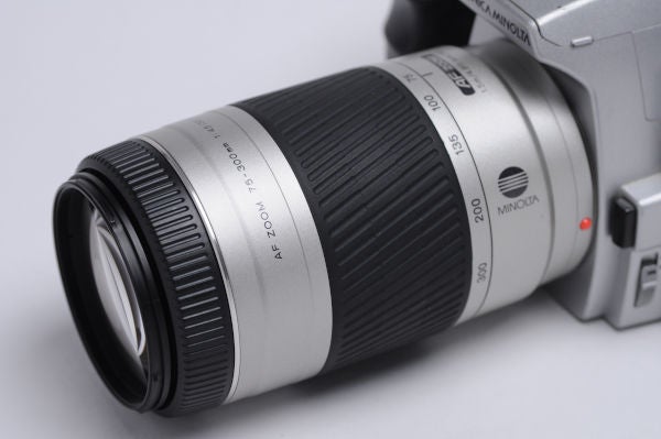 MINOLTA AF ZOOM 75-300mm F4.5-5.6 (D) | 出張撮影 スタジオたいとう