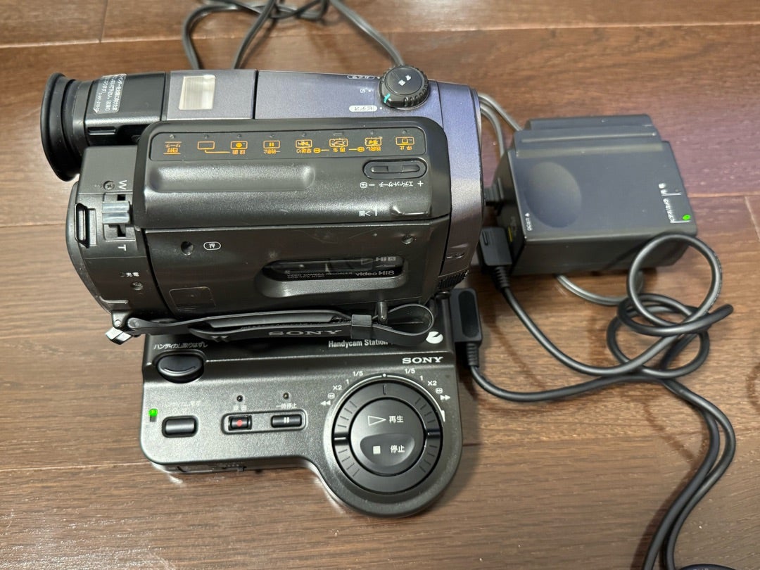 SONY】Hi8対応8mmビデオカメラCCD-TR11 | Synergy@Quest