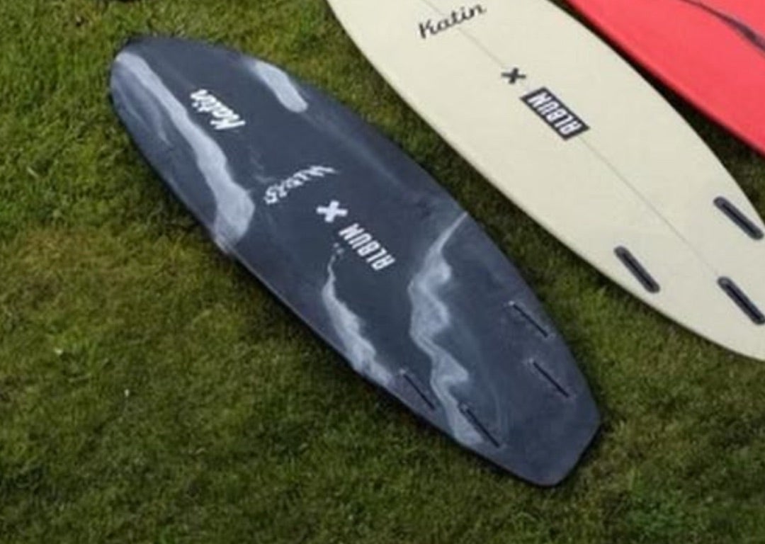 アシンメトリー動画&インプレ、とっておきのストック | HRS SURF SHOP