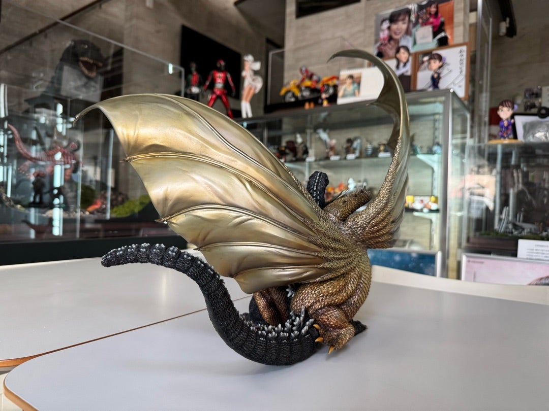 酒井ゆうじ造型工房 ゴジラvsキングギドラ ポスターバージョン完成しま