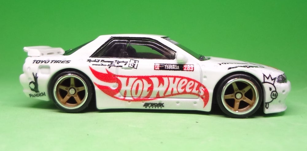 ホットウィール スカイライン(R32) PANDEM | BEE's Collection