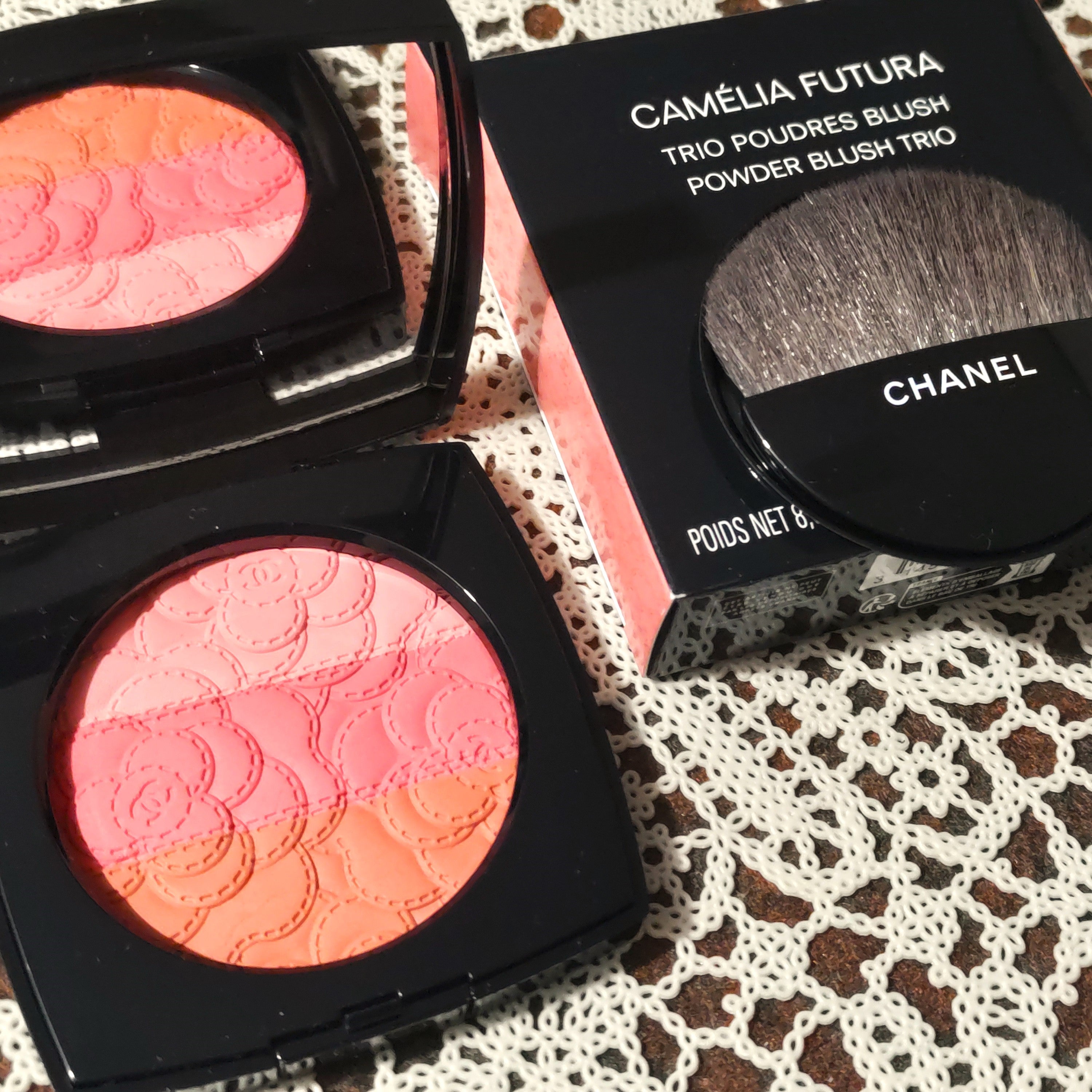 シャネル カメリア フトゥーラ「チーク・アイシャドウ・リップ」感想