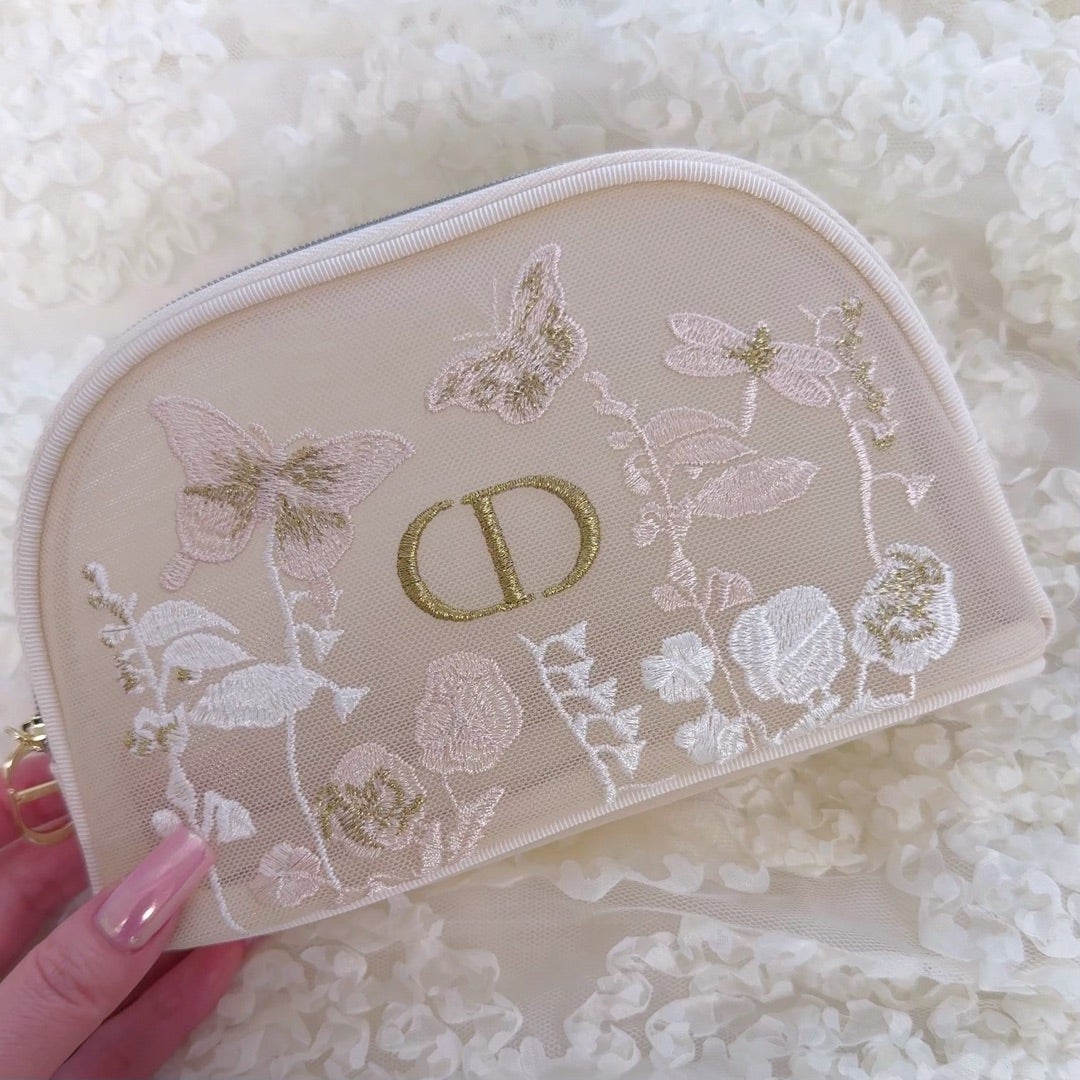 ディオール過去最高に可愛い！！最新DIORノベルティ2025のポーチ