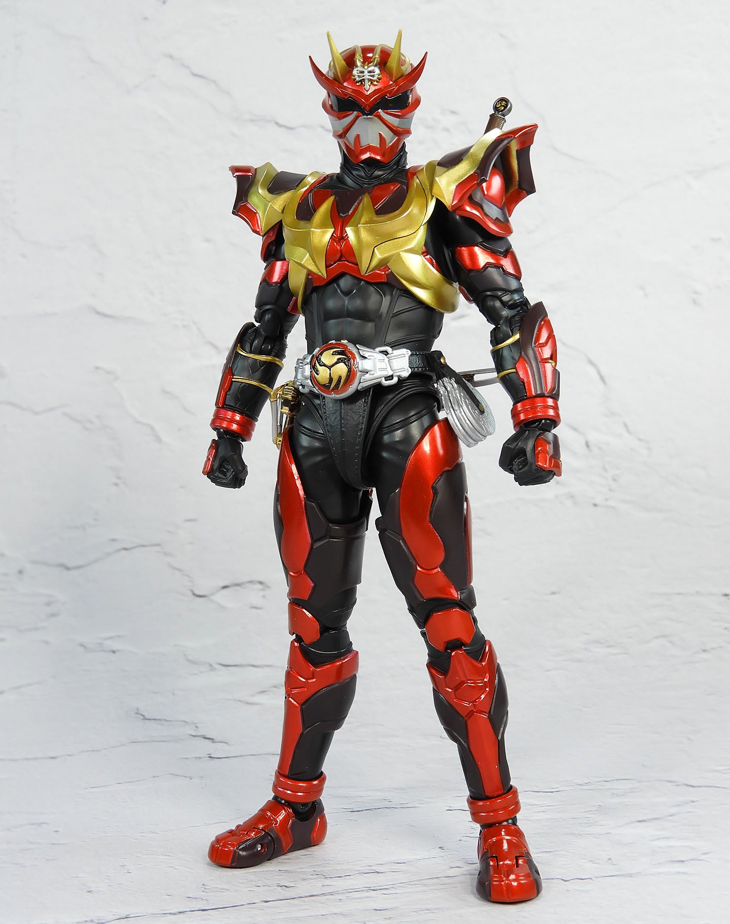S.H.Figuarts(真骨彫製法) 仮面ライダー装甲響鬼 レビュー | @in's