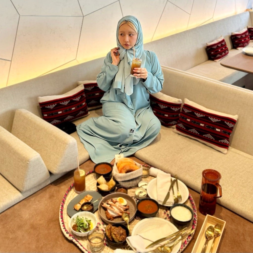 大阪関西万博】サウジアラビア館の難関レストラン「irth」にアバヤで