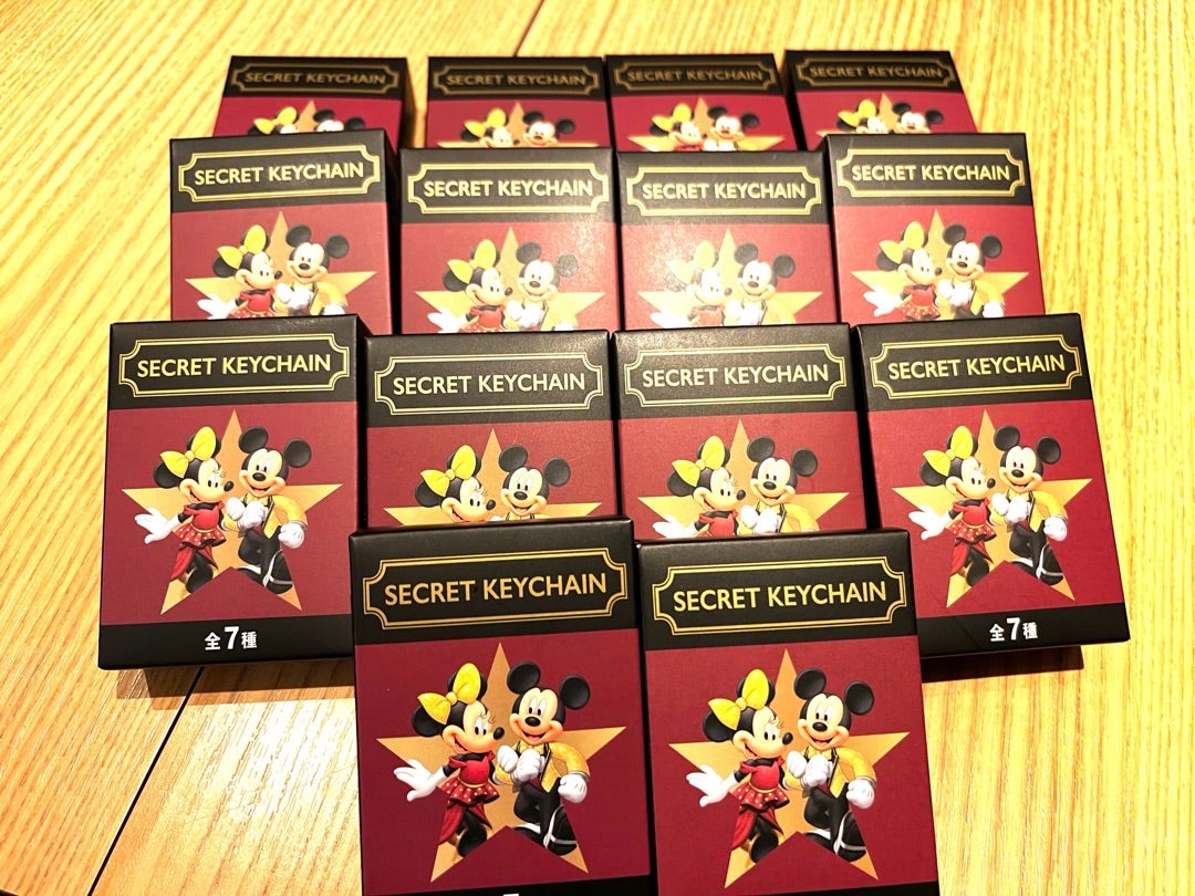 ちょっと待ってー泣きそうだけど！！ディズニーストア リゾート店の