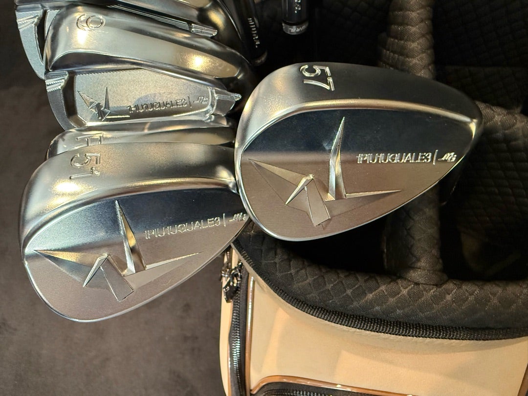 税込100万円超え！！！「ウノピゥ ゴルフ」×「三浦技研」のアイアン