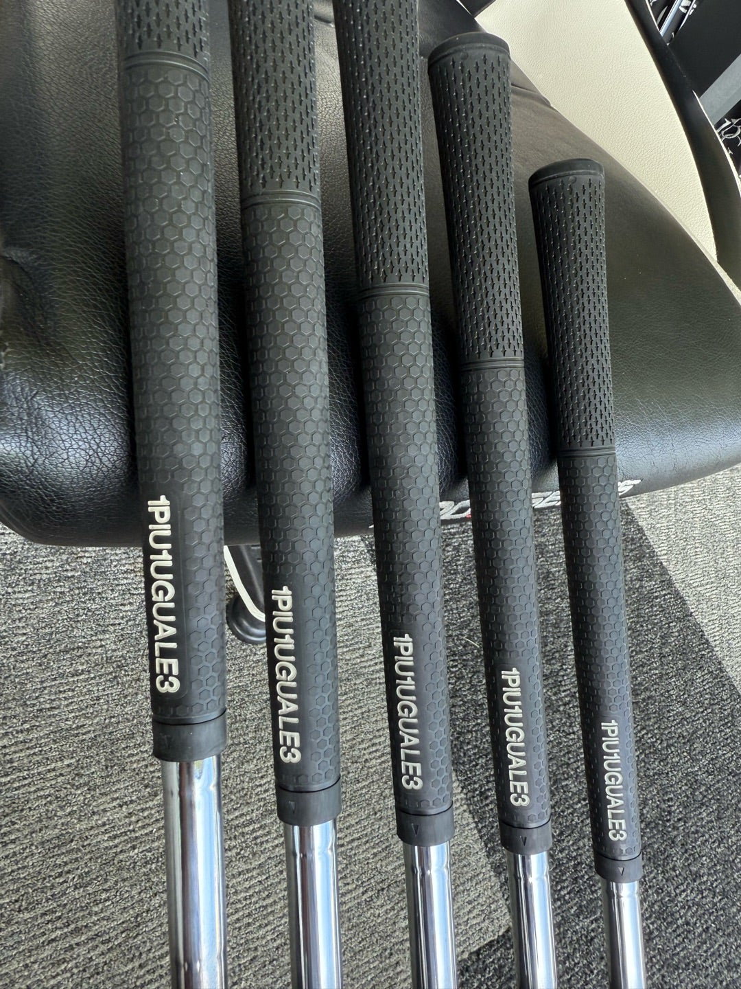 税込100万円超え！！！「ウノピゥ ゴルフ」×「三浦技研」のアイアン