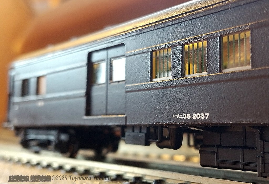 マニ36 2037登場＝初のオロ35改造車 [鉄道模型] | 重単5175 ～鉄道模型
