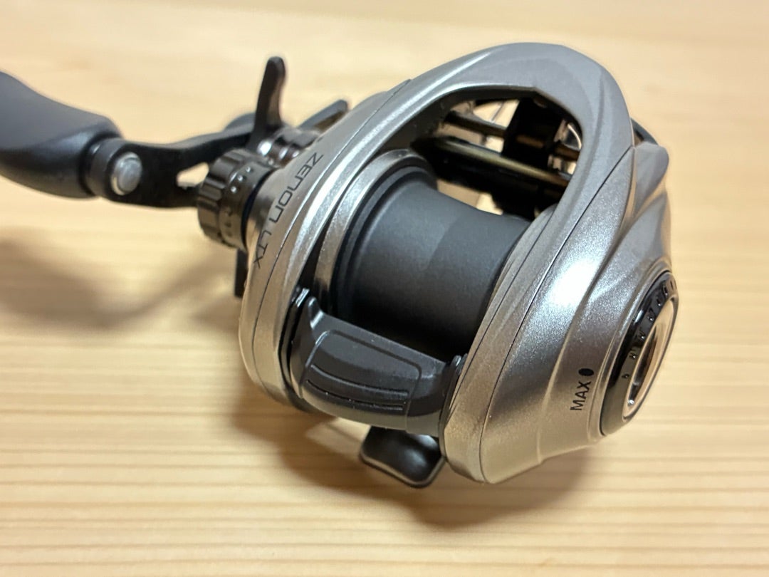 純正品質でカスタム‼️【アブガルシア ZENON（ゼノン） Mg BF 32mm