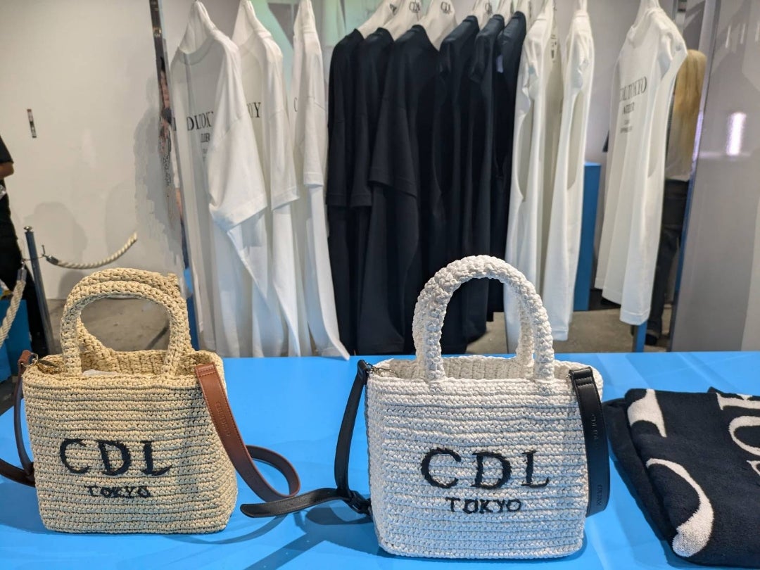 ノベルティのトートは終了？”CDL TOKYO POP UP STORE 現地より