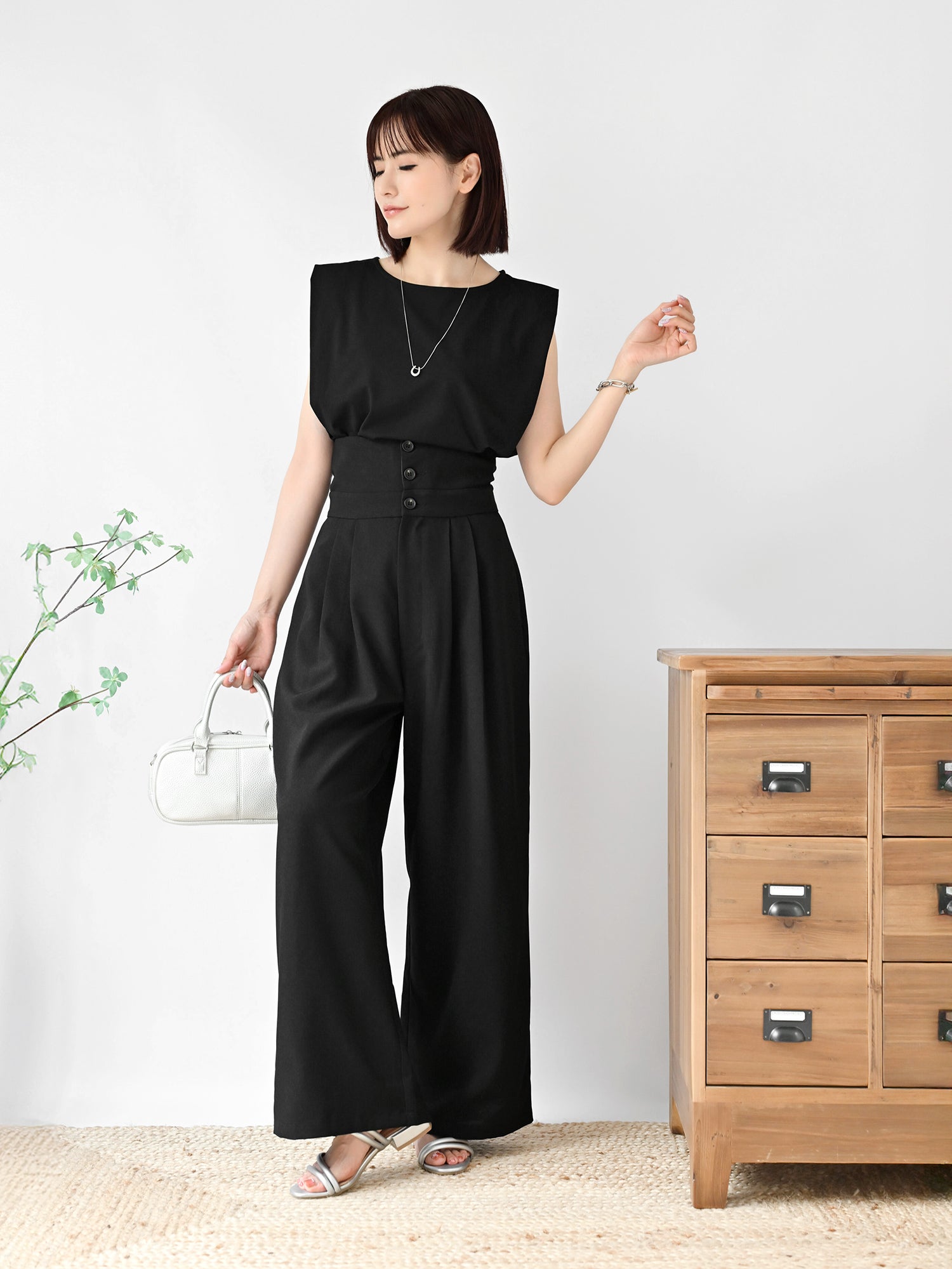 o1500199915641767763.jpg?caw=800