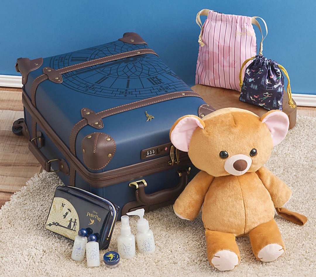 クラシカルなデザインがたまらない！本日発売のピーターパングッズ