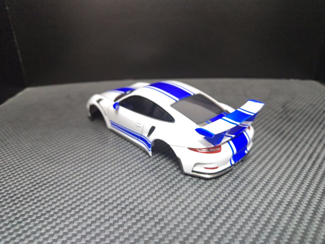 ミニッツホワイトボディ塗装MBWカラー | クラ(KURA)のミニッツと趣味