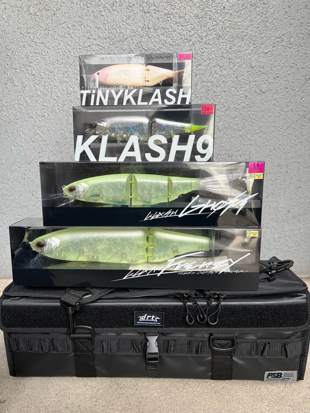 十分確保してますが勢い凄い DRT パカット スイムベイト＆ギヤボックス