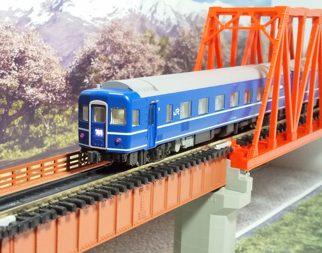 KATO 寝台特急「さくら・はやぶさ/富士」14系 (その➁) 入線‼️ (品番