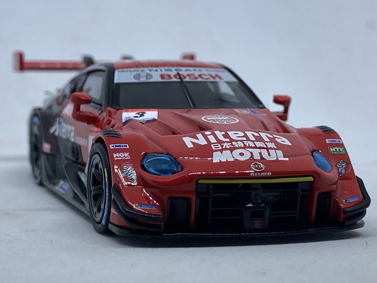 息子が送ってくれた『東京オートサロン 2025』のミニカー・・・コレが