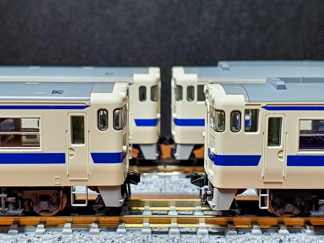 TOMIX 98153/98154 キハ47 8000形九州色2両セット2種が入線です | 鉄道